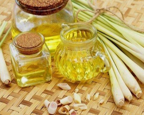 Lemongrass Oil